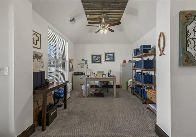 Photo 4 of Single family home for sale at 1 Ivory Dr, Yukon, OK 73099 | MLS# 1252205 | Listing updated on 2026-10-04