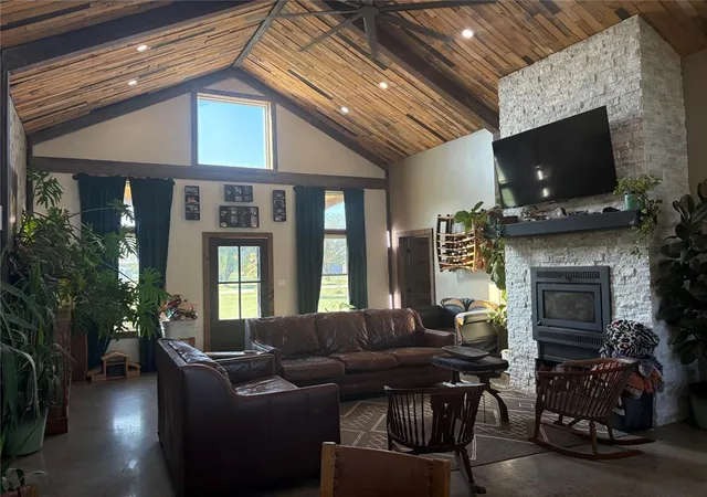 Photo 2 of Single family home for sale at 1238 Main St, Dacoma, OK 73131 | MLS# 1252212 | Listing updated on 2026-10-06