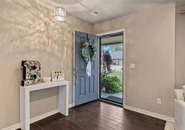 Photo 2 of Sale Pending at 2709 Nw 58th Place, Oklahoma City, OK 73112 | MLS# 1252218 | Listing updated on 2026-10-07