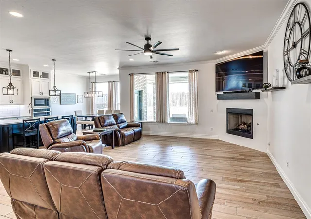 Photo 4 of Single family home for sale at 1407 Presidio Dr, Norman, OK 73072 | MLS# 1252221 | Listing updated on 2026-10-06