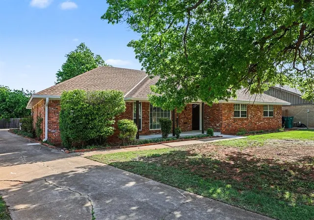 Photo 3 of Single family home for sale at 2813 Nw 117th Street, Oklahoma City, OK 73120 | MLS# 1252223 | Listing updated on 2026-10-05