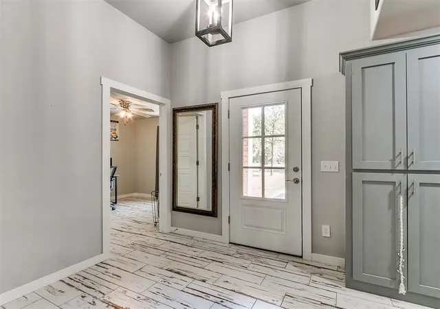 Photo 3 of Single family home for sale at 2006 Ethans Roar Rd, Blanchard, OK 73010 | MLS# 1252226 | Listing updated on 2026-10-08