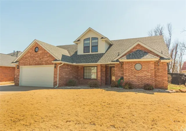 Photo 1 of Single family home for sale at 2900 Jannas Trl, Edmond, OK 73012 | MLS# 1252229 | Listing updated on 2026-10-07