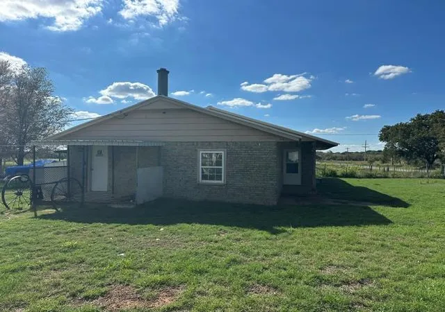 Photo 1 of Single family home for sale at 18096 E 1170 Road, Sayre, OK 73662 | MLS# 1252231 | Listing updated on 2026-10-06