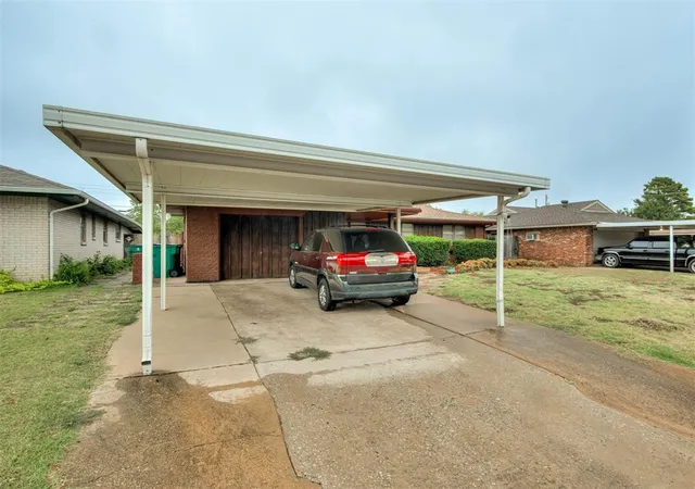 Single family home for sale at 2609 SW 63rd Place, Oklahoma City, OK 73159 | MLS# 1252233
