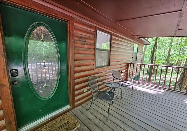 Photo 3 of Single family home for sale at 158 Lionfish Dr, Broken Bow, OK 74728 | MLS# 1252246 | Listing updated on 2026-10-07