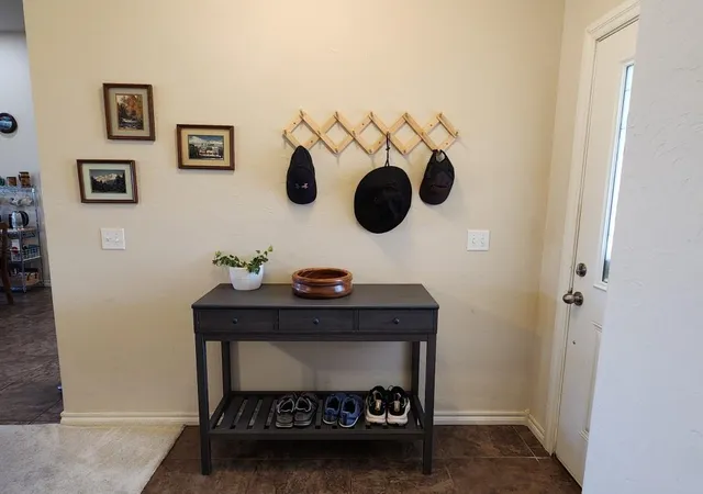 Photo 2 of Single family home for sale at 3025 White Tail Dr, Altus, OK 73521 | MLS# 1252253 | Listing updated on 2026-10-06