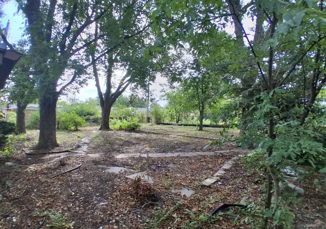 Photo 3 of Single family home for sale at 1409 E Nancy St, Ada, OK 74820 | MLS# 1252254 | Listing updated on 2026-10-05