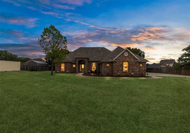 Photo 2 of Single family home for sale at 12 Nw Ashbury Way, Lawton, OK 73505 | MLS# 1252264 | Listing updated on 2026-10-07