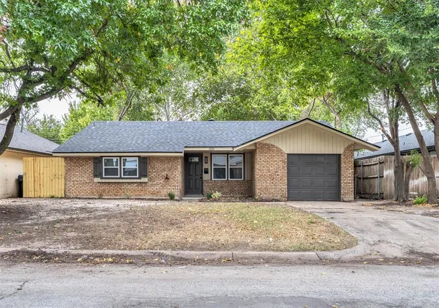 Single family home for sale at 2521 N Redmond Ave, Oklahoma City, OK 73127 | MLS# 1252266