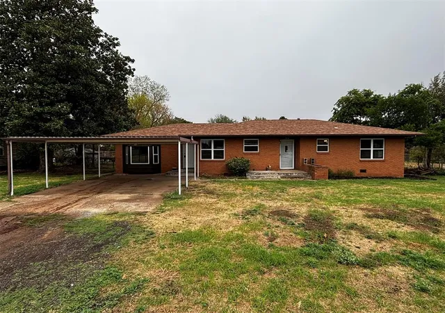 Photo 1 of Single family home for sale at 214 S 6th Street, Cyril, OK 73029 | MLS# 1252277 | Listing updated on 2026-10-07