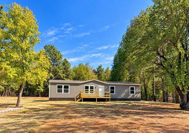 Single family home for sale at 17708 State Hwy 76, Lindsay, OK 73052 | MLS# 1252290