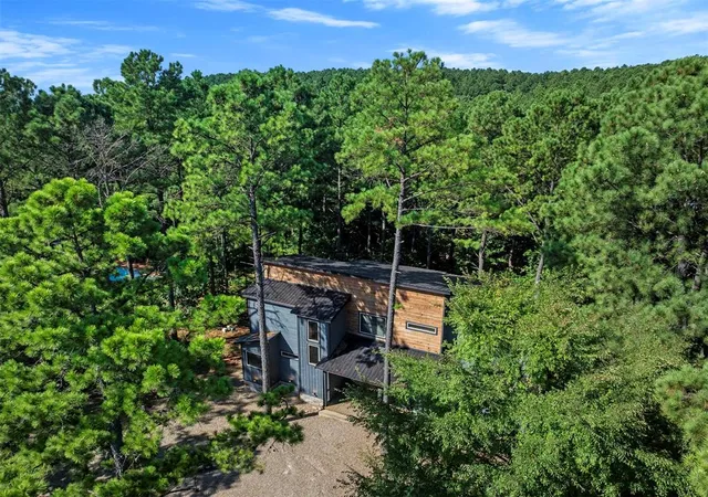 Photo 4 of Single family home for sale at 2093 Pine Hills Rd, Broken Bow, OK 74728 | MLS# 1252296 | Listing updated on 2026-10-11
