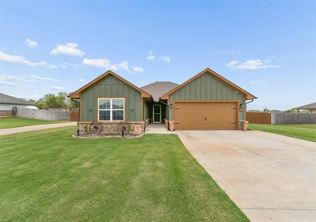 Photo 1 of Single family home for sale at 1934 Eli Ave, Tuttle, OK 73089 | MLS# 1252302 | Listing updated on 2026-10-08