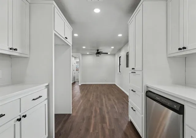 Photo 4 of Single family home for sale at 420 Kevin Rd, Prague, OK 74864 | MLS# 1252304 | Listing updated on 2026-10-09