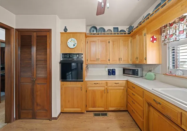 Photo 4 of Single family home for sale at 24550 N Peebly Rd, Luther, OK 73054 | MLS# 1252316 | Listing updated on 2026-10-07