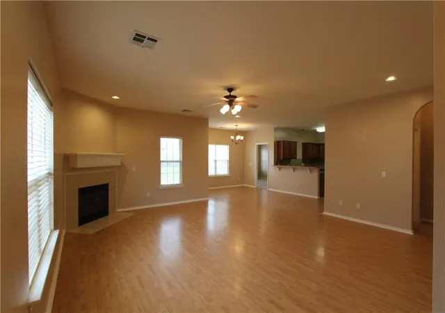 Photo 4 of Single family home for sale at 5913 SE 70th Street, Oklahoma City, OK 73135 | MLS# 1252317 | Listing updated on 2026-10-14