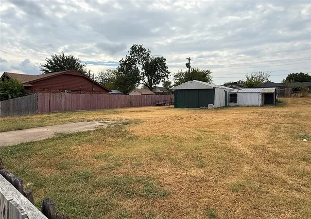 Photo 3 of Land for sale at 405 N Janeway Ave, Moore, OK 73160 | MLS# 1252326 | Listing updated on 2026-10-06