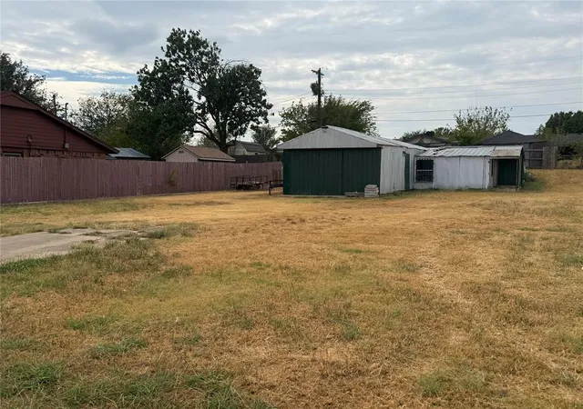 Photo 4 of Land for sale at 405 N Janeway Ave, Moore, OK 73160 | MLS# 1252326 | Listing updated on 2026-10-06