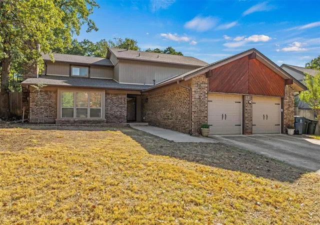 Photo 2 of Single family home for sale at 3604 Walking Sky Rd, Edmond, OK 73013 | MLS# 1252327 | Listing updated on 2026-10-10