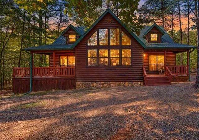 Single family home for sale at 244 Hiddenwater Rd, Broken Bow, OK 74728 | MLS# 1252340