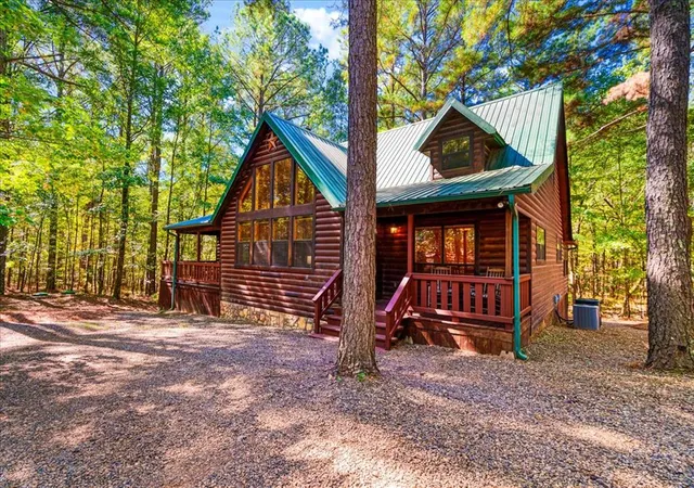 Photo 3 of Single family home for sale at 244 Hiddenwater Rd, Broken Bow, OK 74728 | MLS# 1252340 | Listing updated on 2026-10-10
