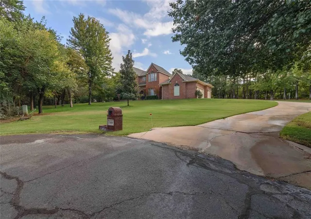 Photo 2 of Single family home for sale at 7000 Ne 104th Street, Oklahoma City, OK 73151 | MLS# 1252343 | Listing updated on 2026-10-07