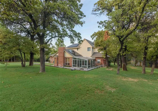 Photo 4 of Single family home for sale at 7000 NE 104th Street, Oklahoma City, OK 73151 | MLS# 1252343 | Listing updated on 2026-10-07