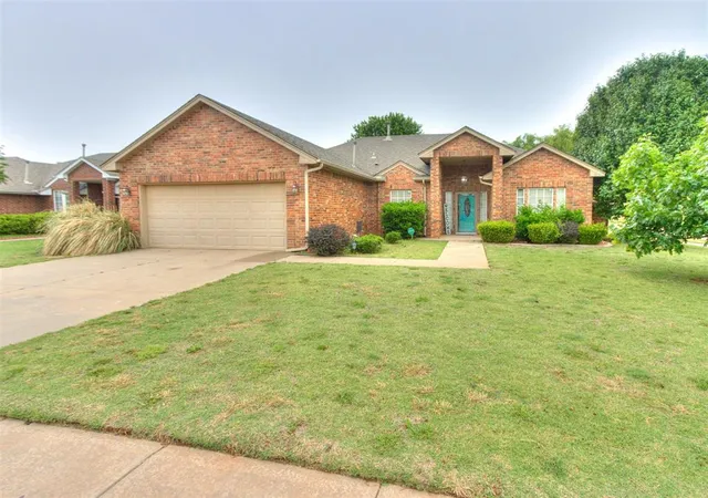 Photo 1 of Single family home for sale at 4617 Stag Horn Dr, Yukon, OK 73099 | MLS# 1252355 | Listing updated on 2026-10-08