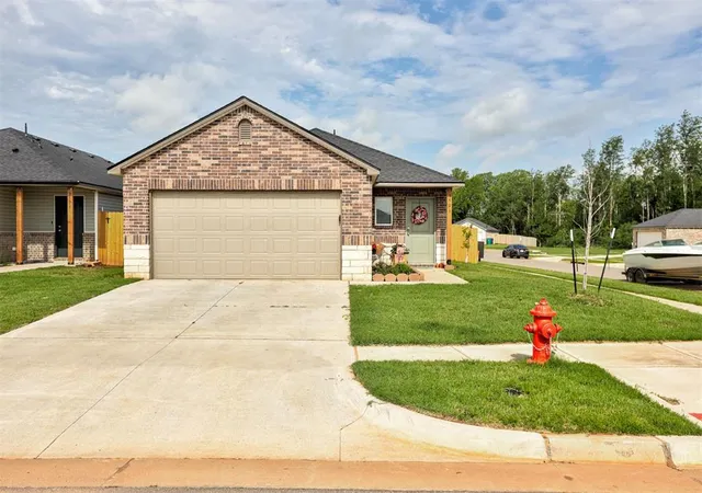 Photo 1 of Single family home for sale at 3501 Pete St, Mustang, OK 73064 | MLS# 1252358 | Listing updated on 2026-10-06