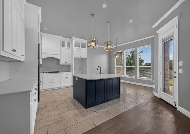 Photo 4 of Single family home for sale at 15901 Foxtail Trl, Edmond, OK 73013 | MLS# 1252366 | Listing updated on 2026-10-07