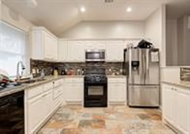 Photo 3 of Single family home for sale at 2732 Se 90th Street, Moore, OK 73160 | MLS# 1252377 | Listing updated on 2026-10-08