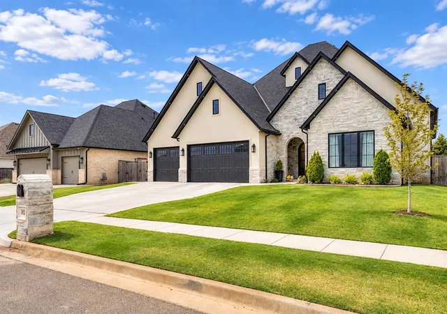 Photo 2 of Single family home for sale at 3832 Legacy Dr, Norman, OK 73069 | MLS# 1252380 | Listing updated on 2026-10-06