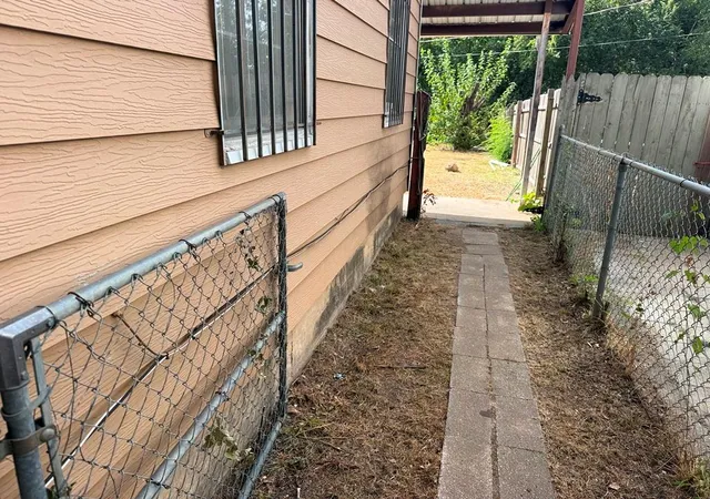 Photo 3 of Single family home for sale at 4000 NW 15th Street, Oklahoma City, OK 73107 | MLS# 1252386 | Listing updated on 2026-10-06
