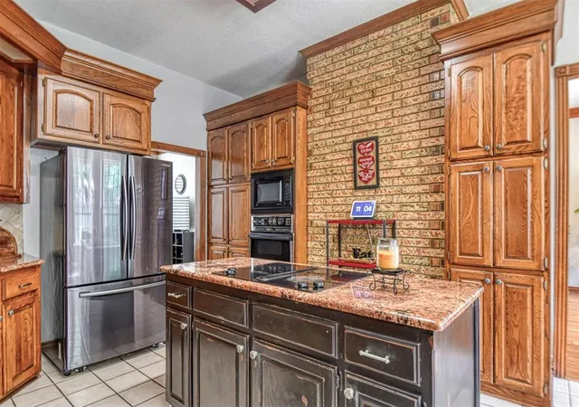Single family home for sale at 6625 NW 115th Street, Oklahoma City, OK 73162 | MLS# 1252397