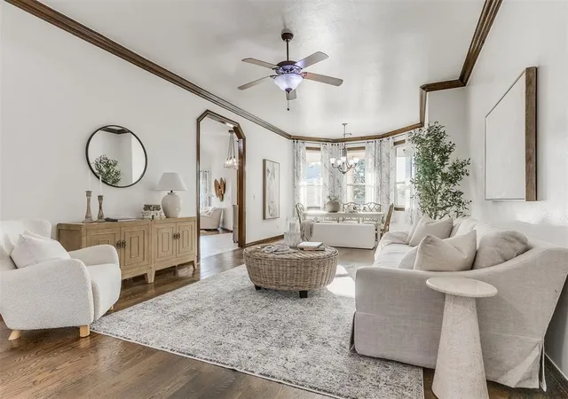 Photo 2 of Single family home for sale at 2433 Glenmere Dr, Edmond, OK 73003 | MLS# 1252404 | Listing updated on 2026-10-19