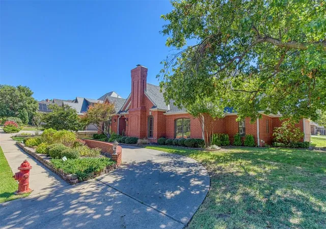 Photo 2 of Single family home for sale at 4412 Brookfield Dr, Norman, OK 73072 | MLS# 1252408 | Listing updated on 2026-10-07