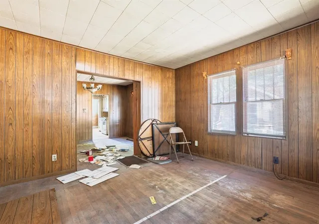 Sale Pending at 23 E Burns St, Shawnee, OK 74801 | MLS# 1252410 | Listing updated on 2026-10-08