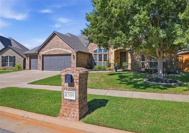 Photo 3 of Single family home for sale at 1509 Nw 189th Street, Edmond, OK 73012 | MLS# 1252411 | Listing updated on 2026-10-07