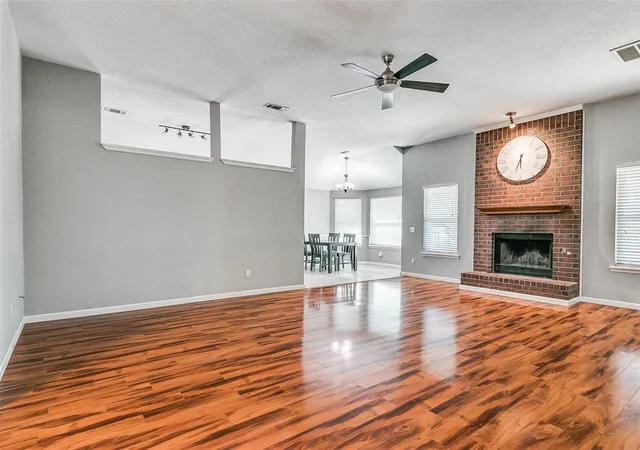 Photo 3 of Single family home for sale at 908 Se 38th Street, Moore, OK 73160 | MLS# 1252425 | Listing updated on 2026-10-08