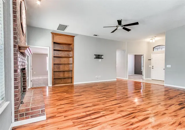 Photo 4 of Single family home for sale at 908 SE 38th Street, Moore, OK 73160 | MLS# 1252425 | Listing updated on 2026-10-08