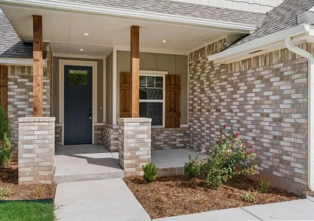 Photo 2 of Single family home for sale at 9295 Whitetail Trl, Noble, OK 73068 | MLS# 1252479 | Listing updated on 2026-10-28
