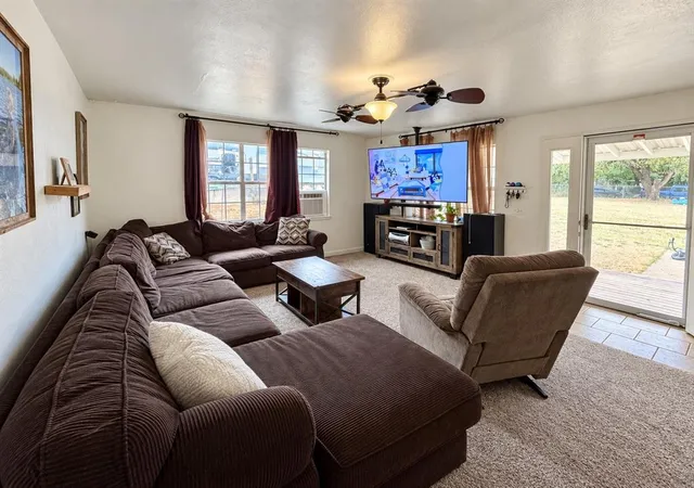 Photo 3 of Single family home for sale at 21605 E 8th Street, Hinton, OK 73047 | MLS# 1252490 | Listing updated on 2026-10-07