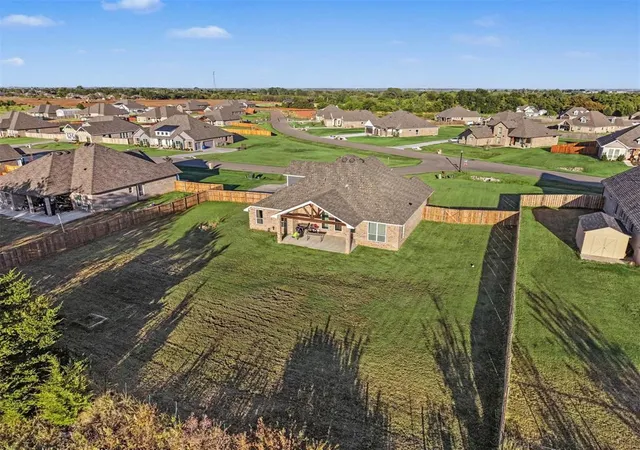 Photo 4 of Single family home for sale at 4121 Great Redwood Rd, Norman, OK 73072 | MLS# 1252492 | Listing updated on 2026-10-09