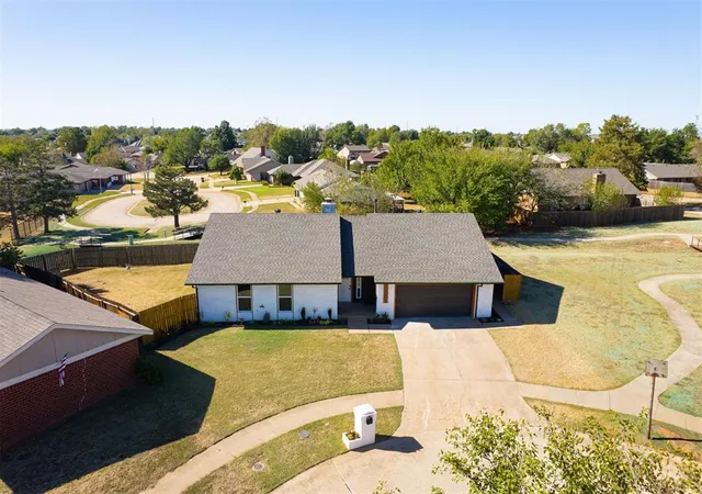 Photo 3 of Single family home for sale at 10001 Midfield Cross St, Oklahoma City, OK 73159 | MLS# 1252494 | Listing updated on 2026-10-10