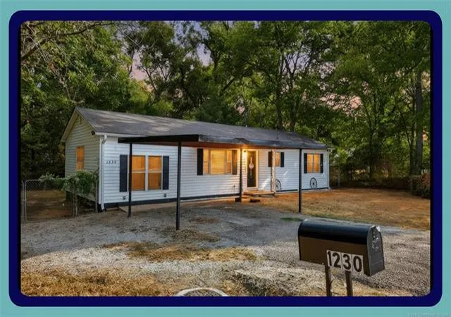 Photo 1 of Single family home for sale at 1230 Van Dr, Seminole, OK 74868 | MLS# 1252498 | Listing updated on 2026-10-07