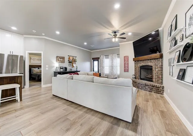 Photo 4 of Single family home for sale at 10801 Highland Dr, Yukon, OK 73099 | MLS# 1252507 | Listing updated on 2026-10-08