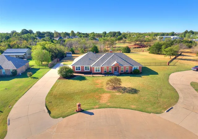 Photo 1 of Single family home for sale at 3816 Se 86th Place, Oklahoma City, OK 73135 | MLS# 1252511 | Listing updated on 2026-10-07