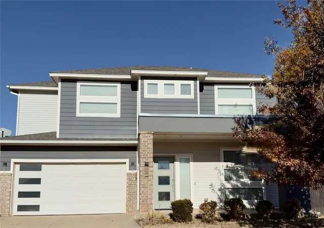 Photo 1 of Single family home for sale at 605 Nw 179th Circle, Edmond, OK 73012 | MLS# 1252516 | Listing updated on 2026-10-07
