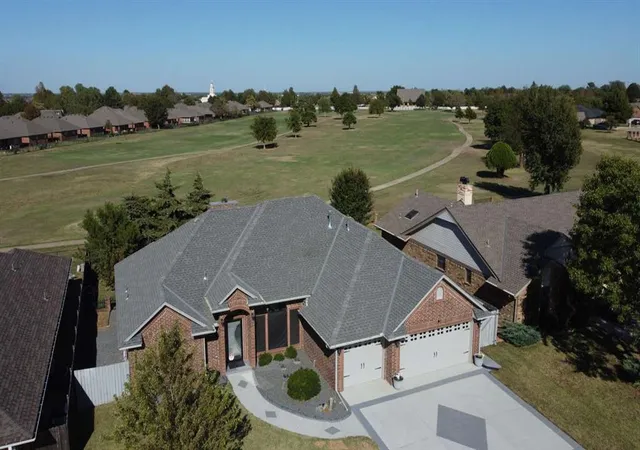 Photo 3 of Single family home for sale at 11616 Royal Coach Dr, Yukon, OK 73099 | MLS# 1252521 | Listing updated on 2026-10-08